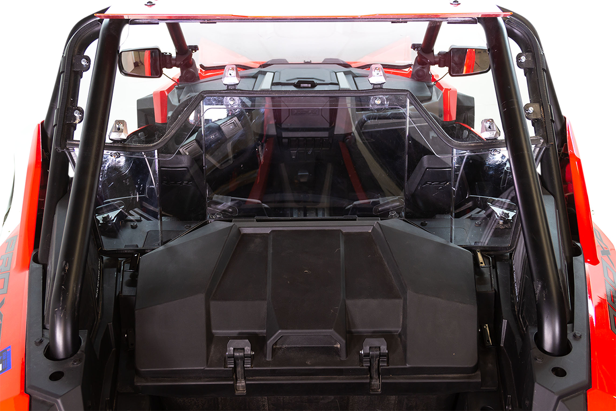 SEIZMIK Poly Rear Windshield