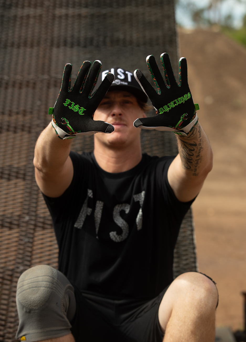 FIST HANDWEAR Strapped Poison Gloves