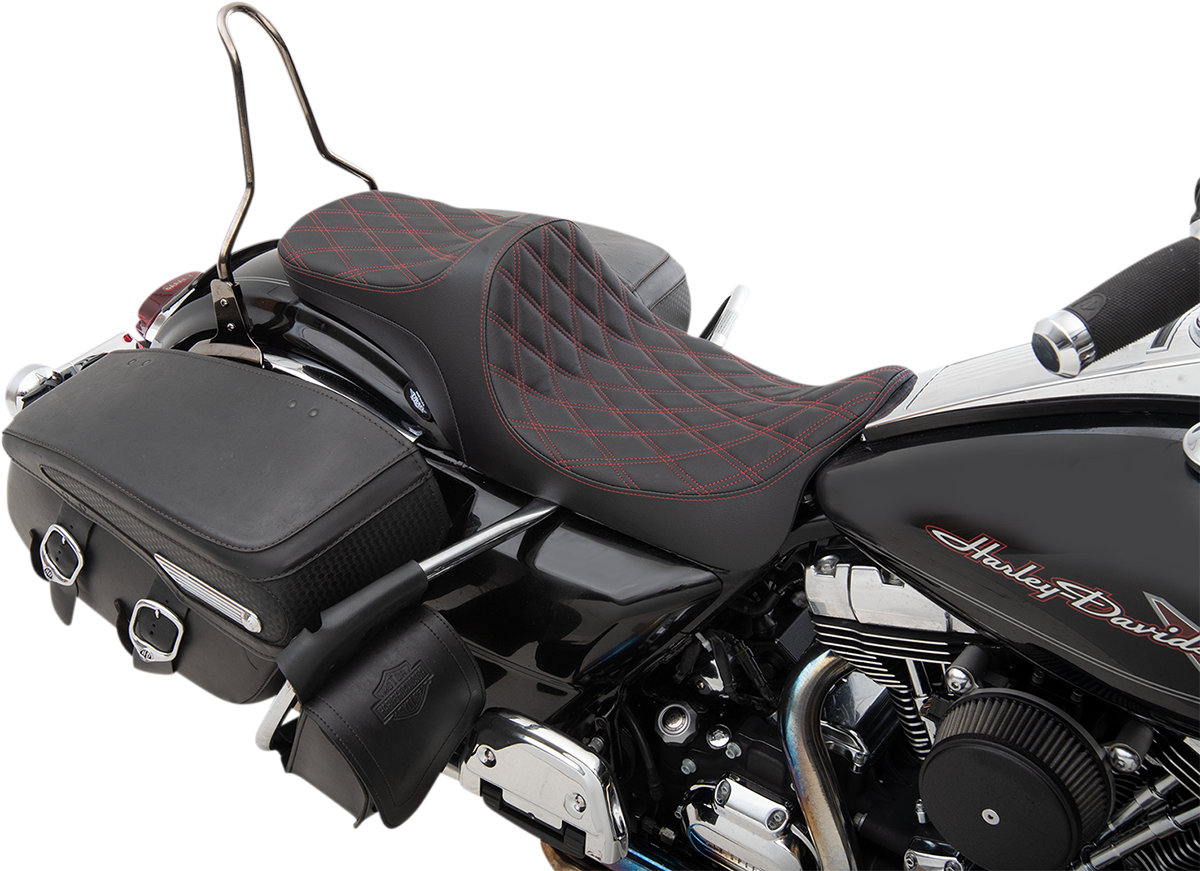 Drag specialties seats Predator III 2-Up Seat - Double Diamond - Red Thread - FL '08-'23 Harley Davidson
