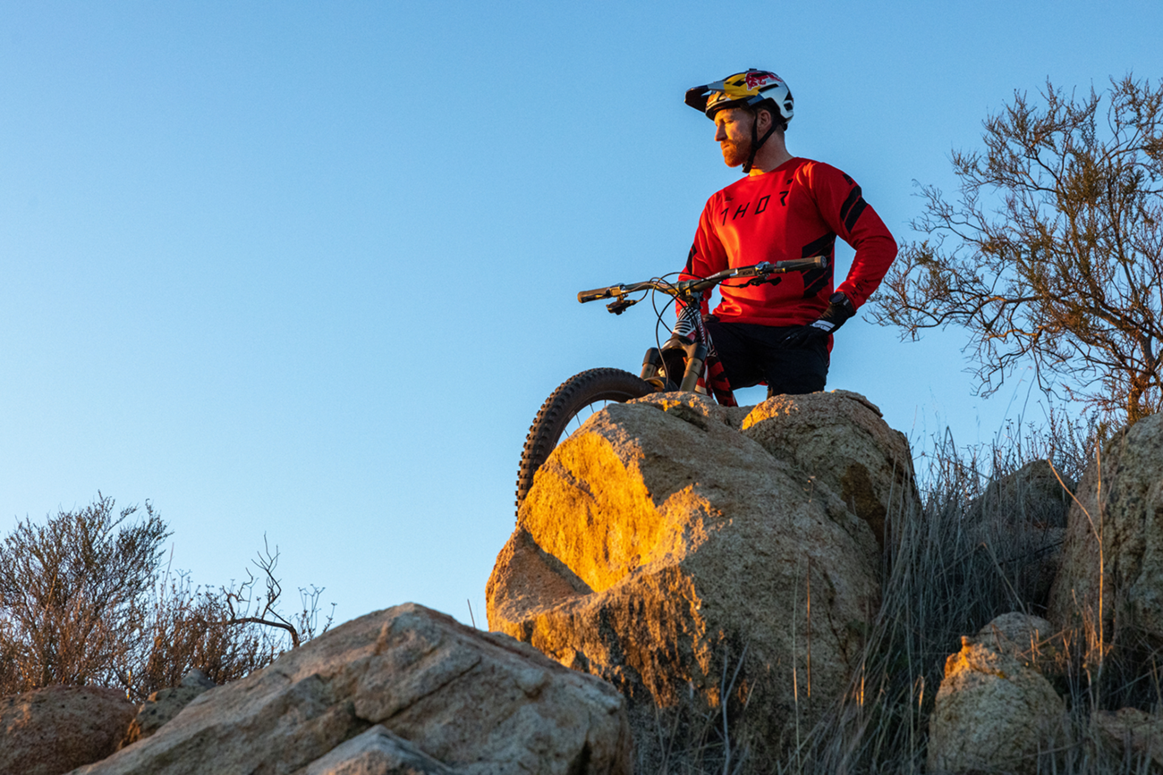 Thor Assist Sting Long Sleeve MTB Jersey