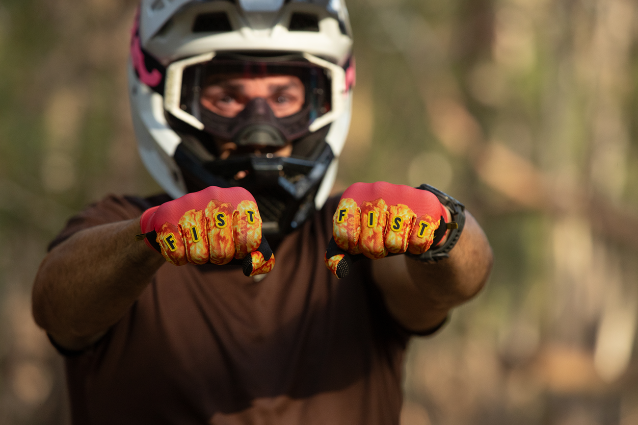 FIST HANDWEAR Strapped Chicken Fingers Gloves
