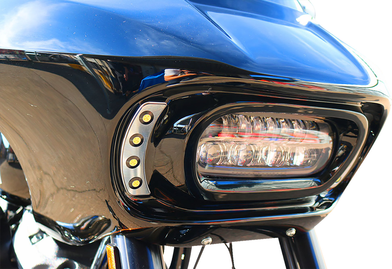 PAUL YAFFE BAGGER NATION Quad Pod Running Light