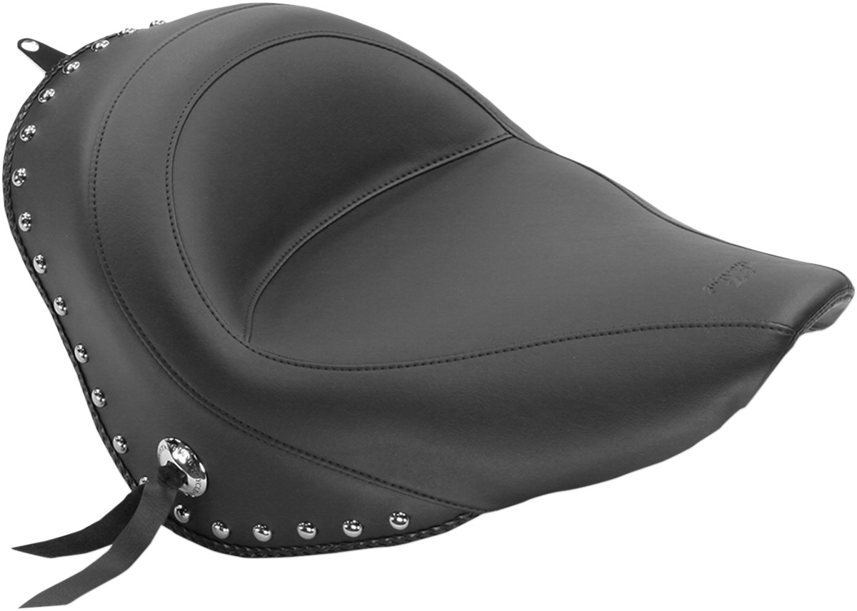 MUSTANG Studded Vinyl Solo Seat