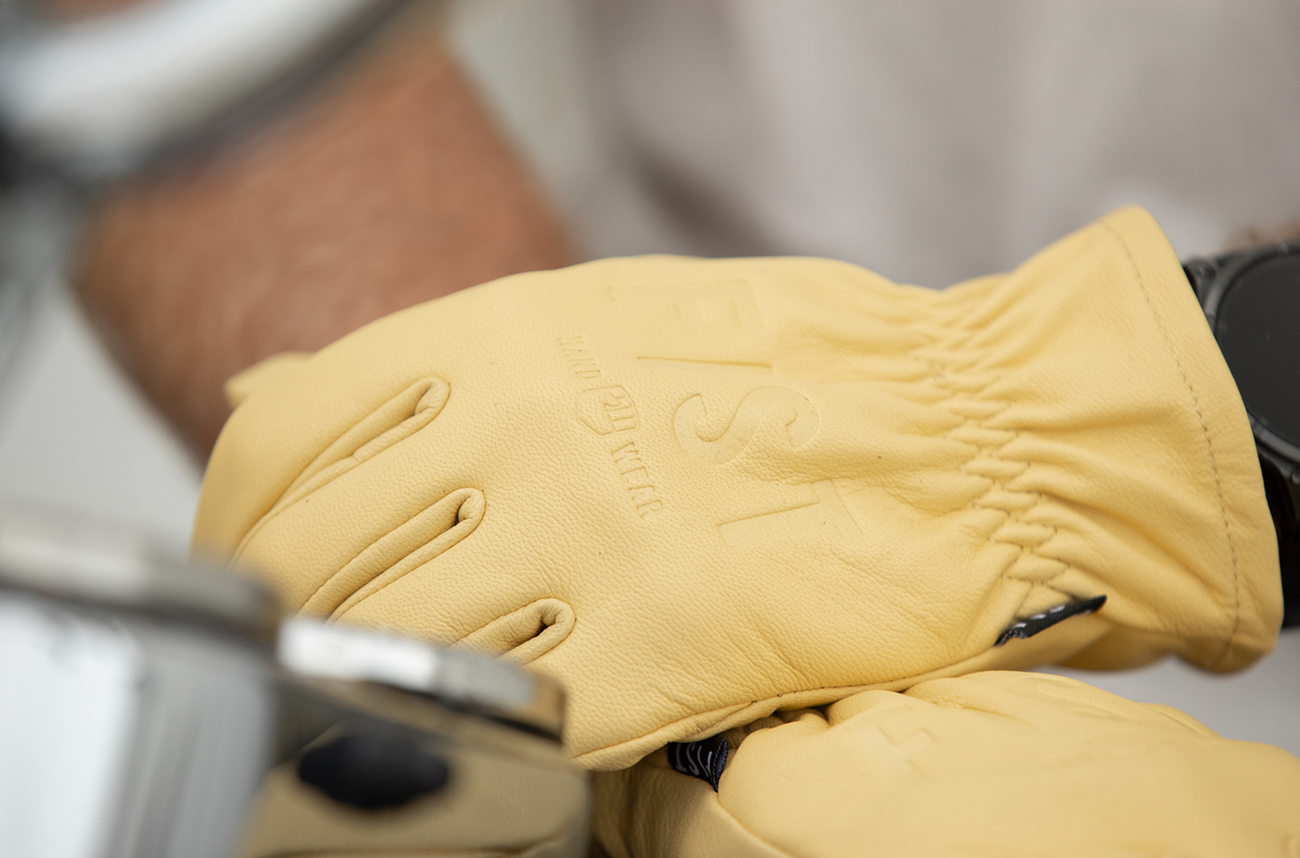 FIST HANDWEAR The Rig Road Leather Gloves