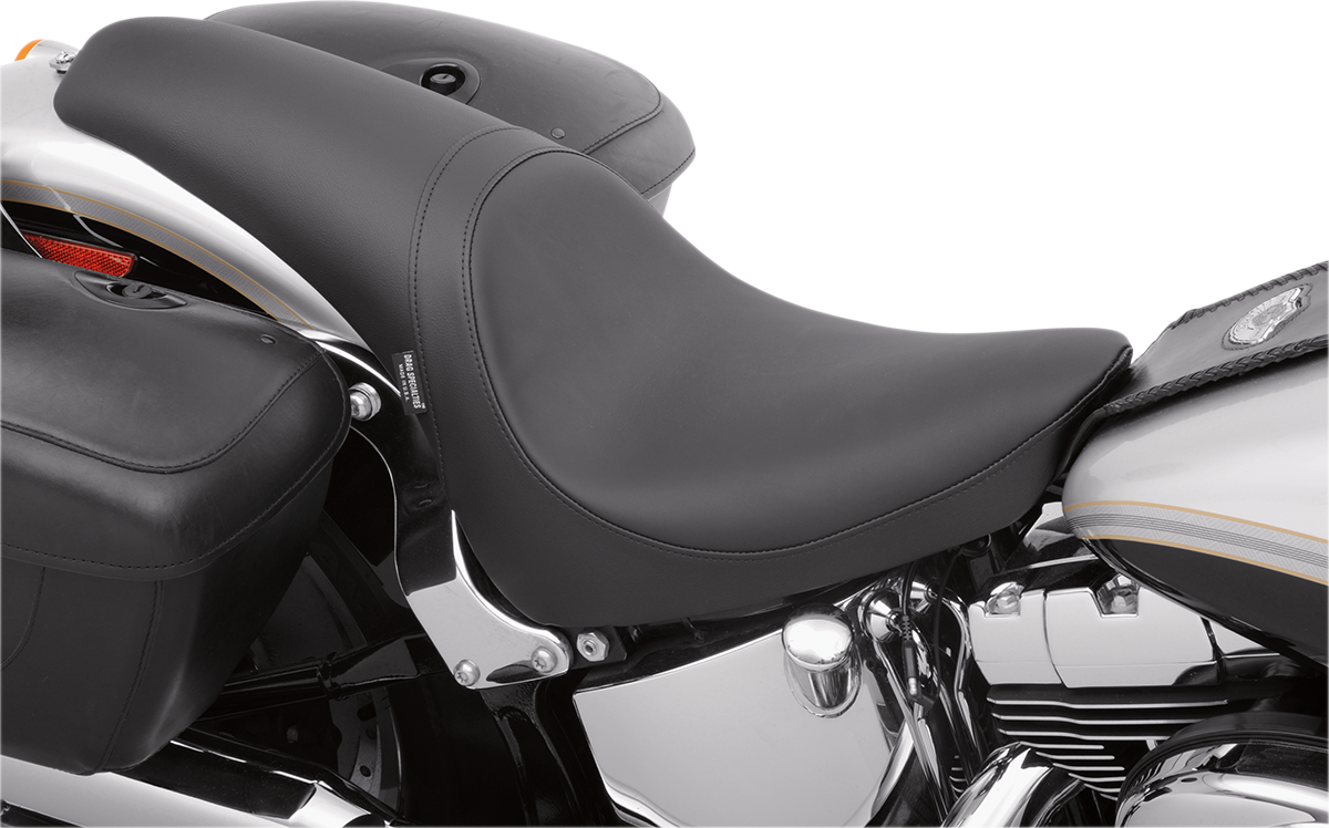 DRAG SPECIALTIES (0802-0467) Seat Predatr Smth 00-05St (PU PN 0802-0467)