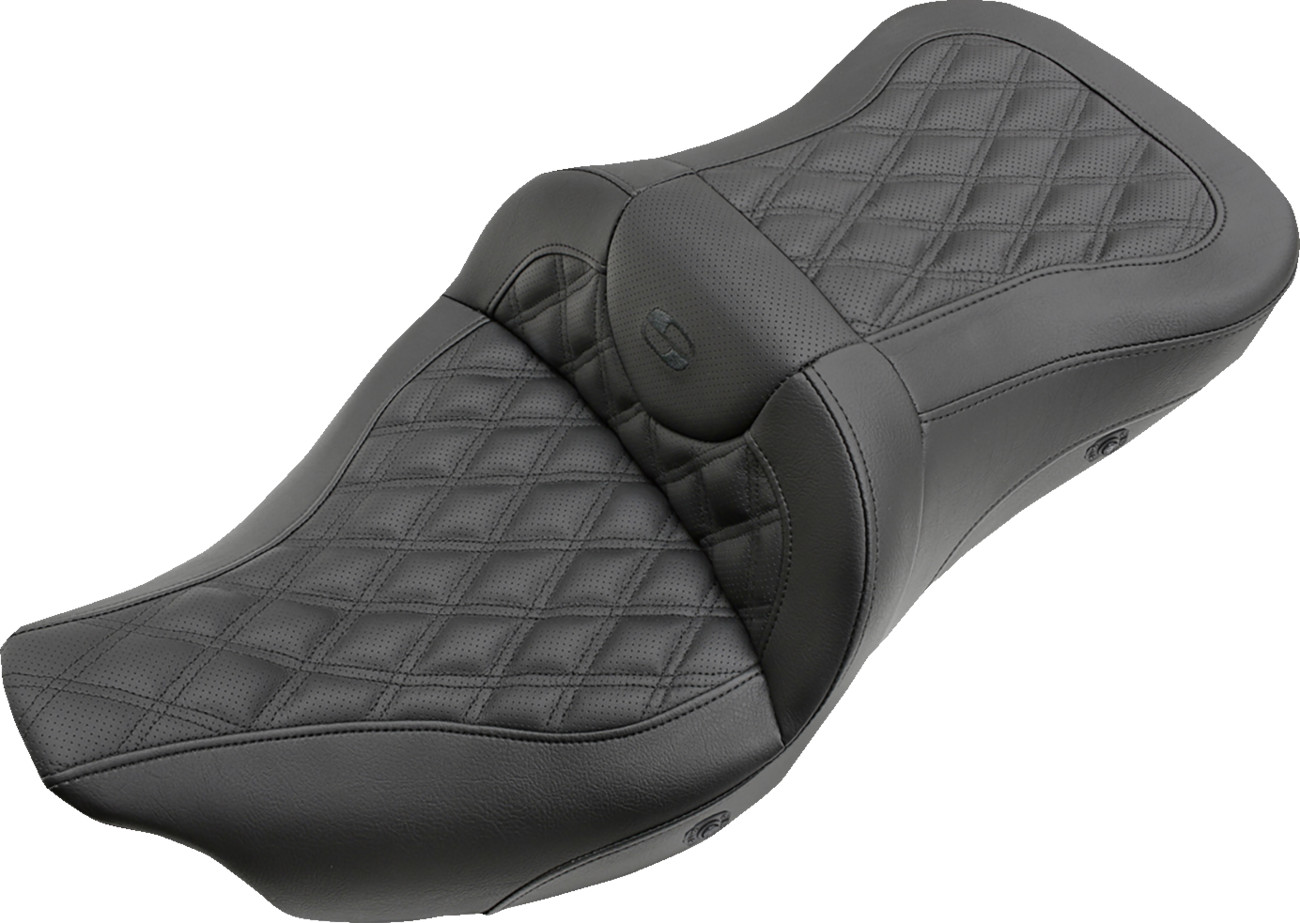 Saddlemen Roadsofa LS Lattice Stitch 2-Up Seat For Harley Touring 2008-2025