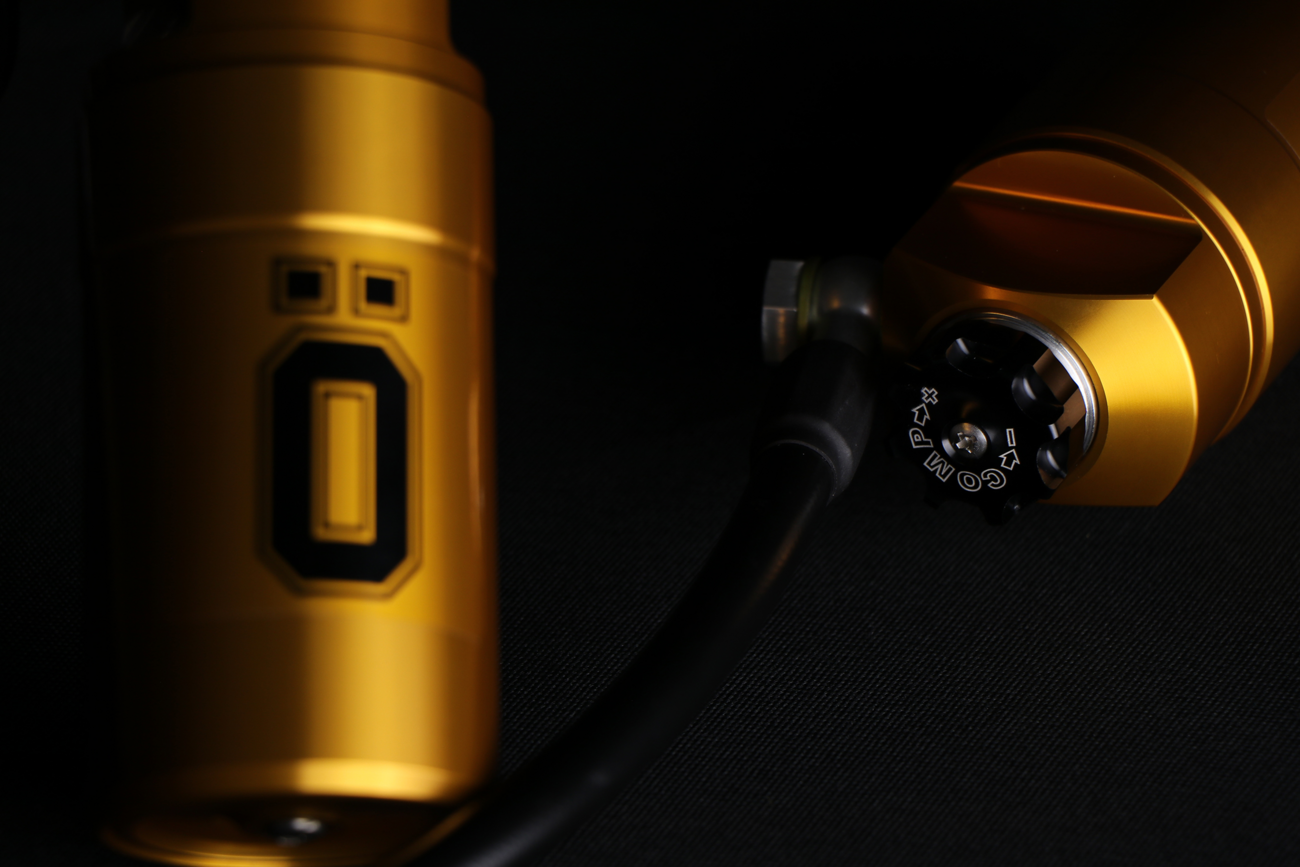 Ohlins S36HRCL Rear Reservoir Shocks For Harley Touring 2014-2025