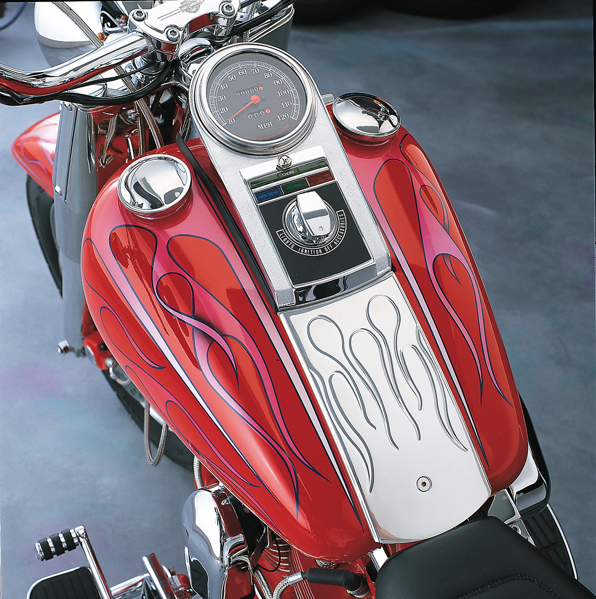 Drag specialties Dash/Speedometer Housing - Chrome Harley Davidson