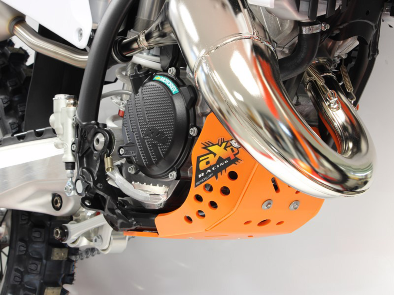 AXP RACING Skid Plate