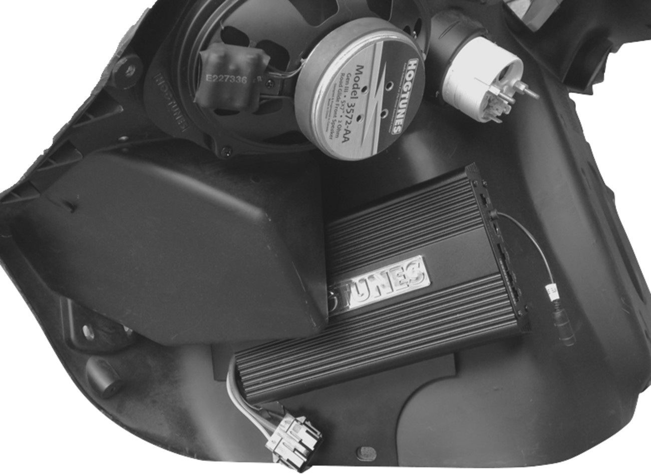 HOGTUNES Amplifier Adapter Mount