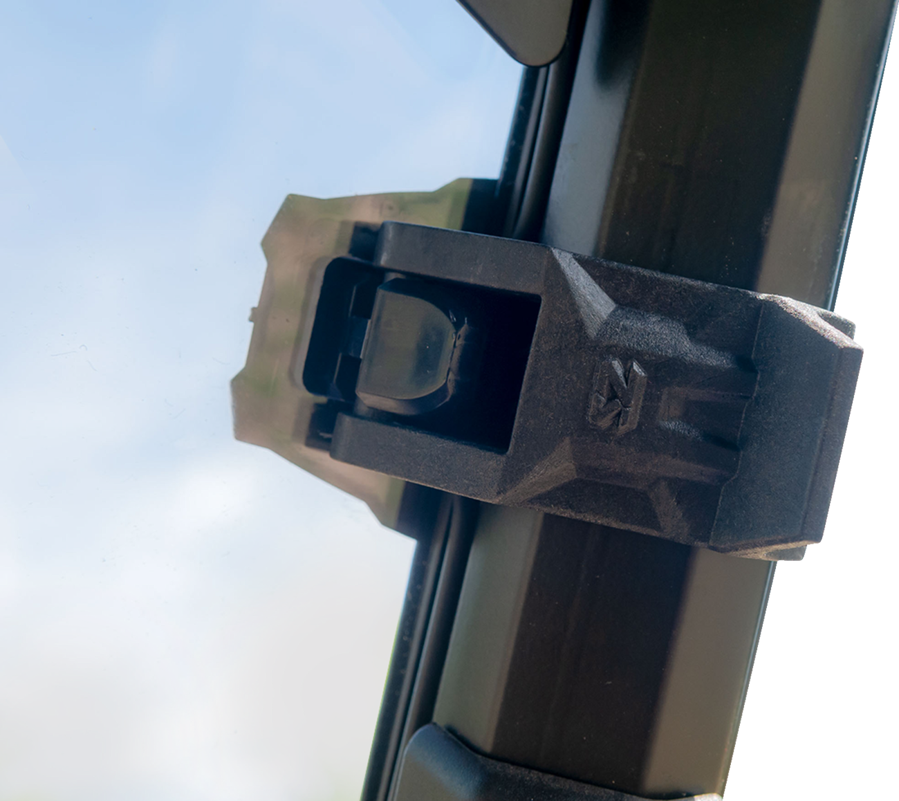 Seizmik Versa-Vent Windshield Polaris