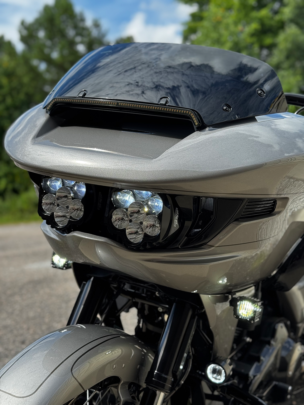 CUSTOM DYNAMICS Shark Demon® 2 Dual Headlight Kit