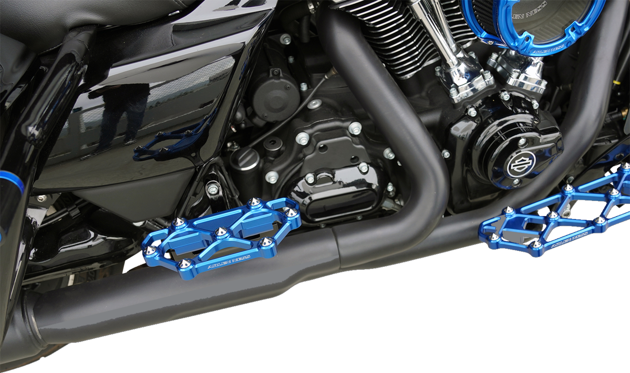Arlen ness Diamond Floorboards - Passenger - Blue Harley Davidson