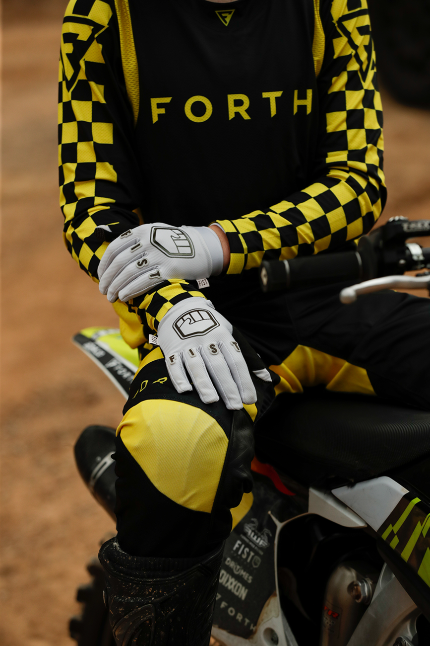 FIST HANDWEAR Strapped Stocker Gloves