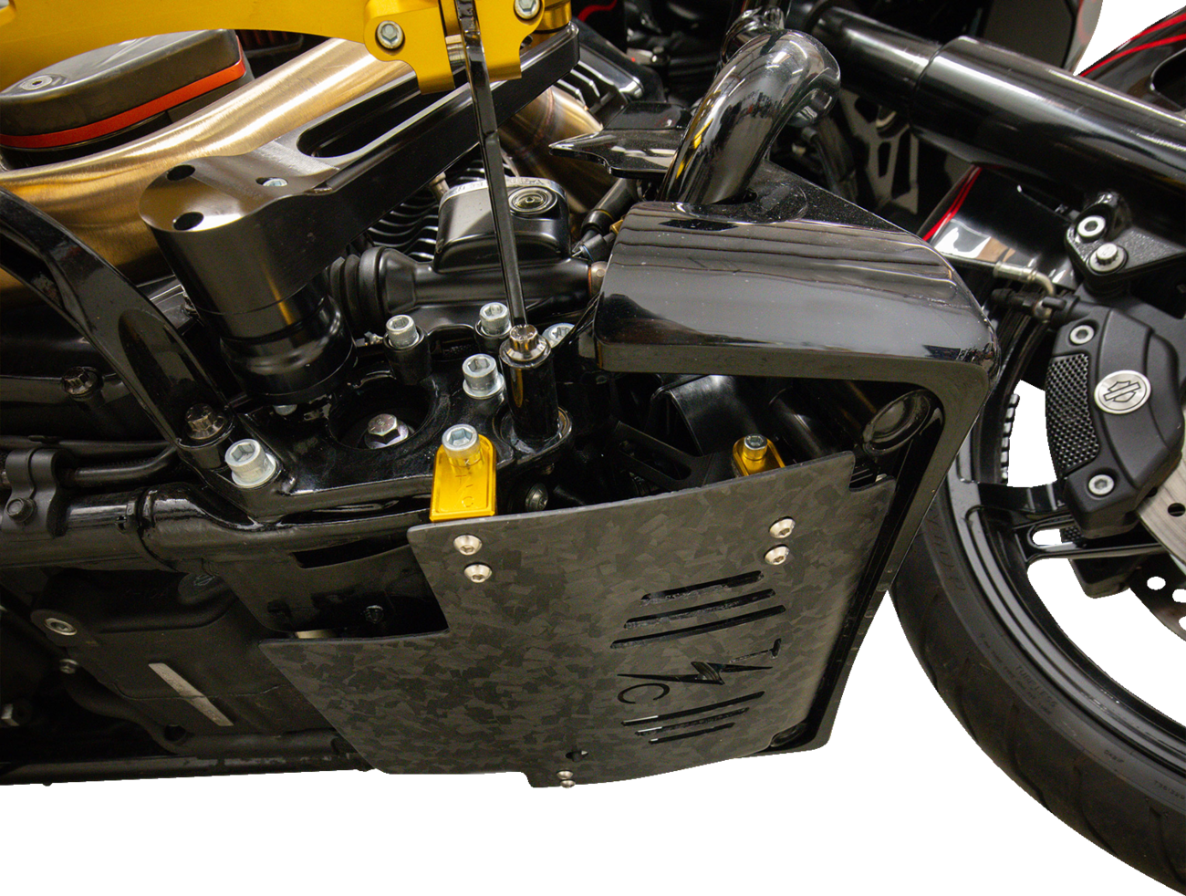 Thrashin supply co. Skid Plate - Carbon Fiber/Forged - With Gold Brackets - FLHX/FLTRX 2024-2024 Harley Davidson FLTRX Road Glide / 2024-2024 Harley Davidson FLHX Street Glide
