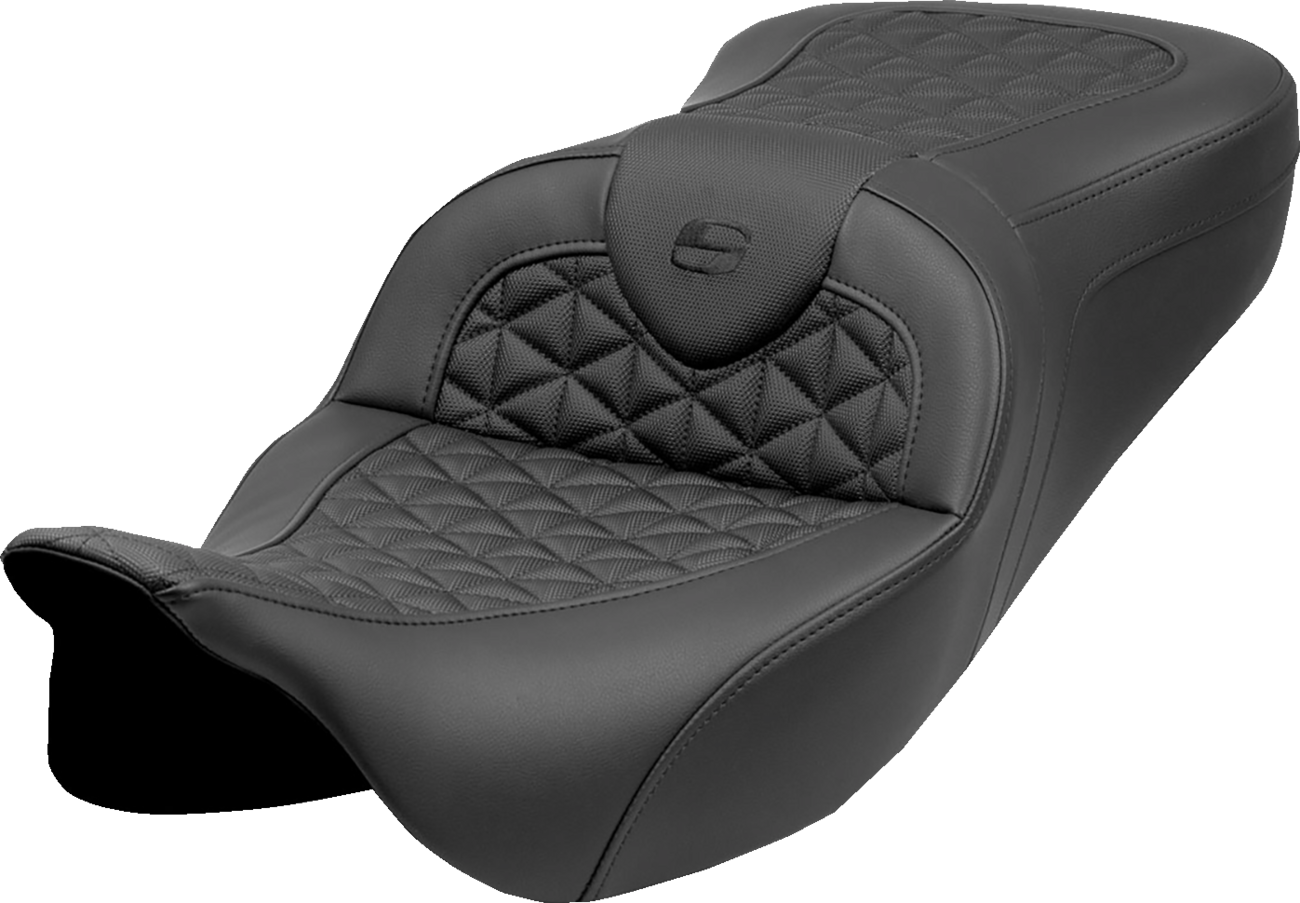RoadSofa™ Tri Gripper Seat