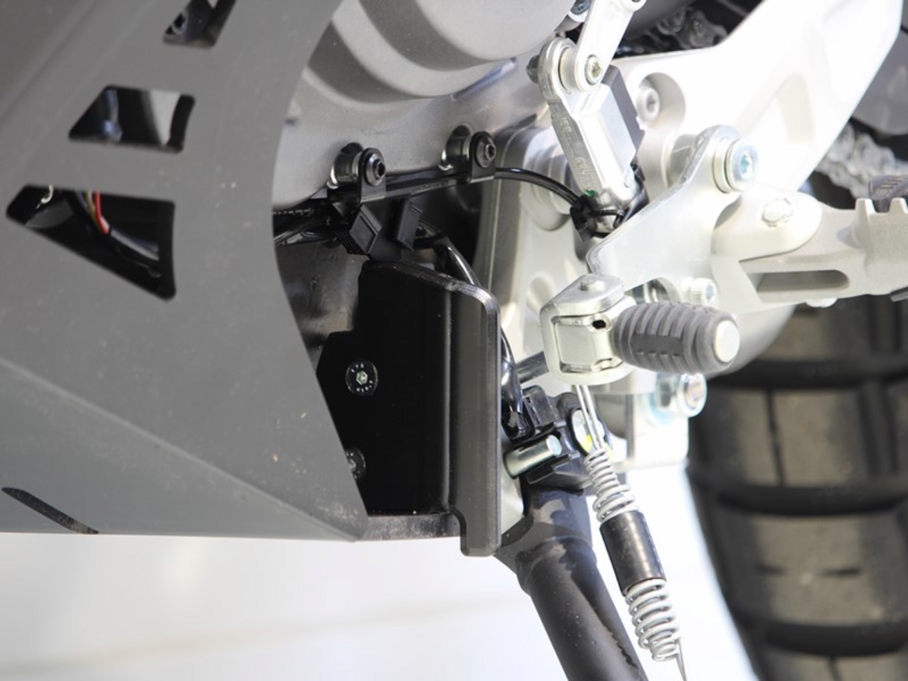 AXP Racing Adventure Skid Plate Ducati Desert X 2022-2023