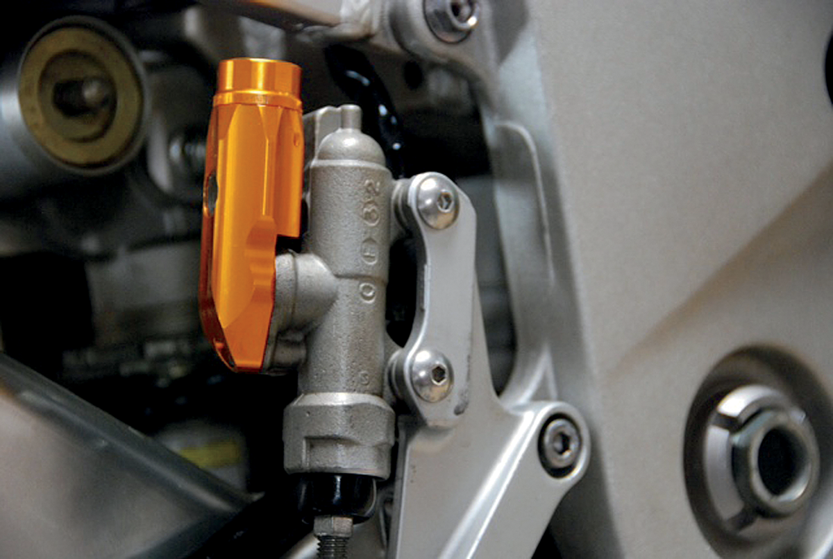 PSR Integrated Rear Brake Reservoir