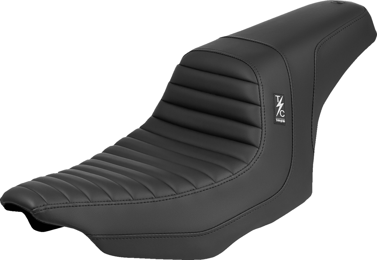 Saddlemen Thrashin ' Pro Series Seat - Tuck-n-Roll - FLT/FLH '23-'25 Harley Davidson
