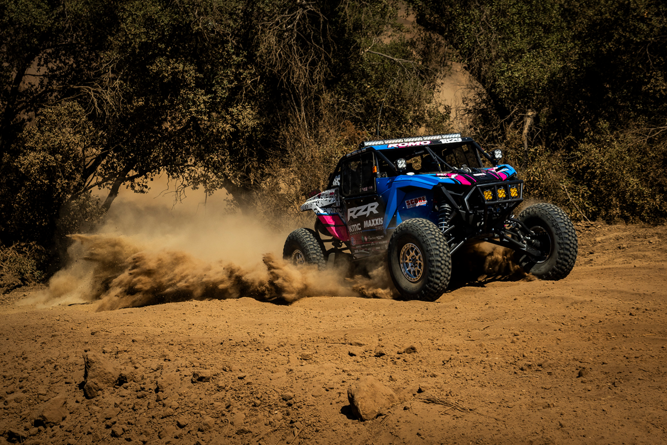 MAXXIS Razr XT Tire