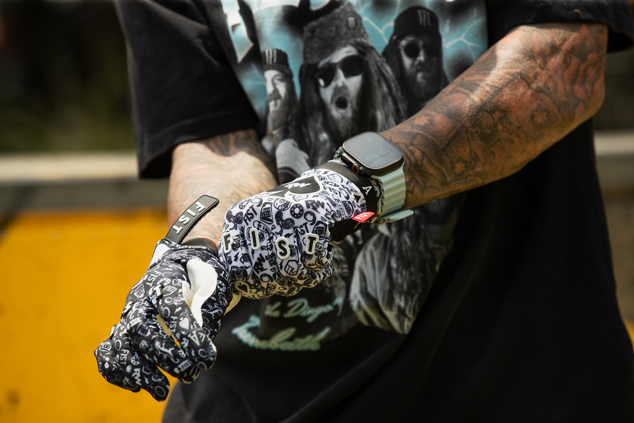 FIST HANDWEAR Strapped R-Willy Ace Gloves