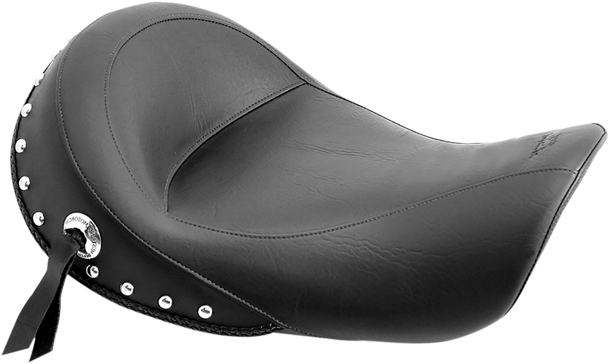 Studded Vinyl Solo Seat