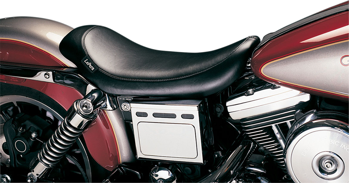 Le pera Silhouette Solo Seat - Smooth - Black - FXDWG '96-'03 1996-2003 Harley Davidson FXDWG Dyna Wide Glide