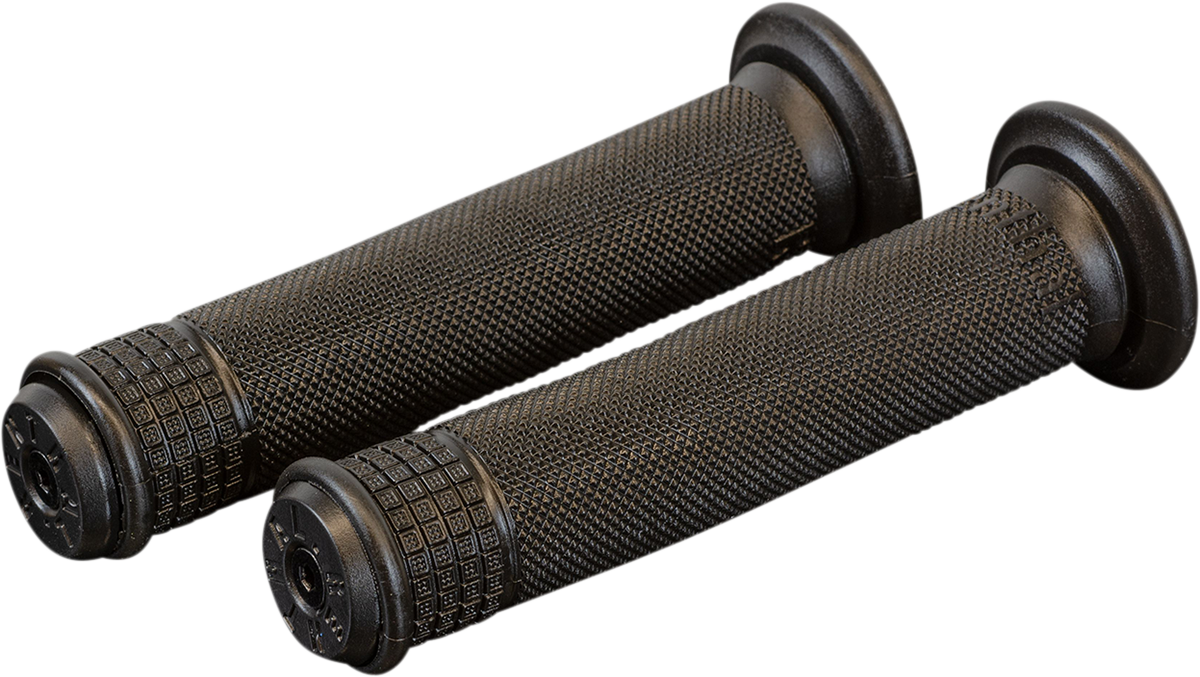 Renthal Ultra Tacky Push-On MTB Grips