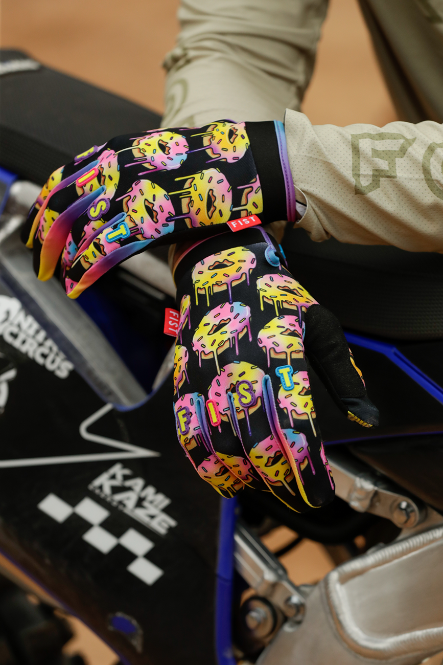 Fist handwear Strapped Caroline Buchanan Red Label Sprinkle Fades Gloves