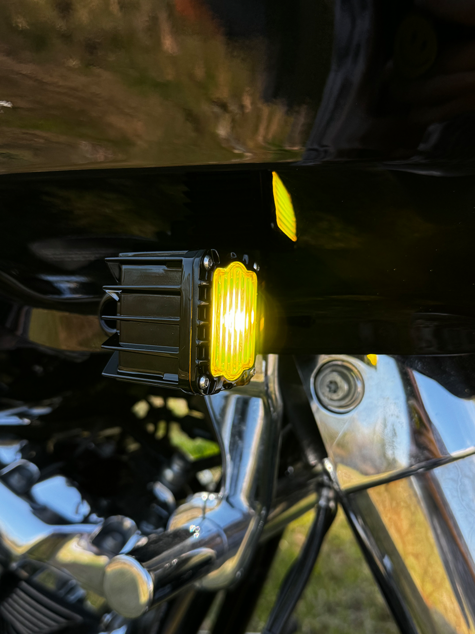 Custom Dynamics Shark Demon LED Turn Signals For Harley Road Glide 2015-2025