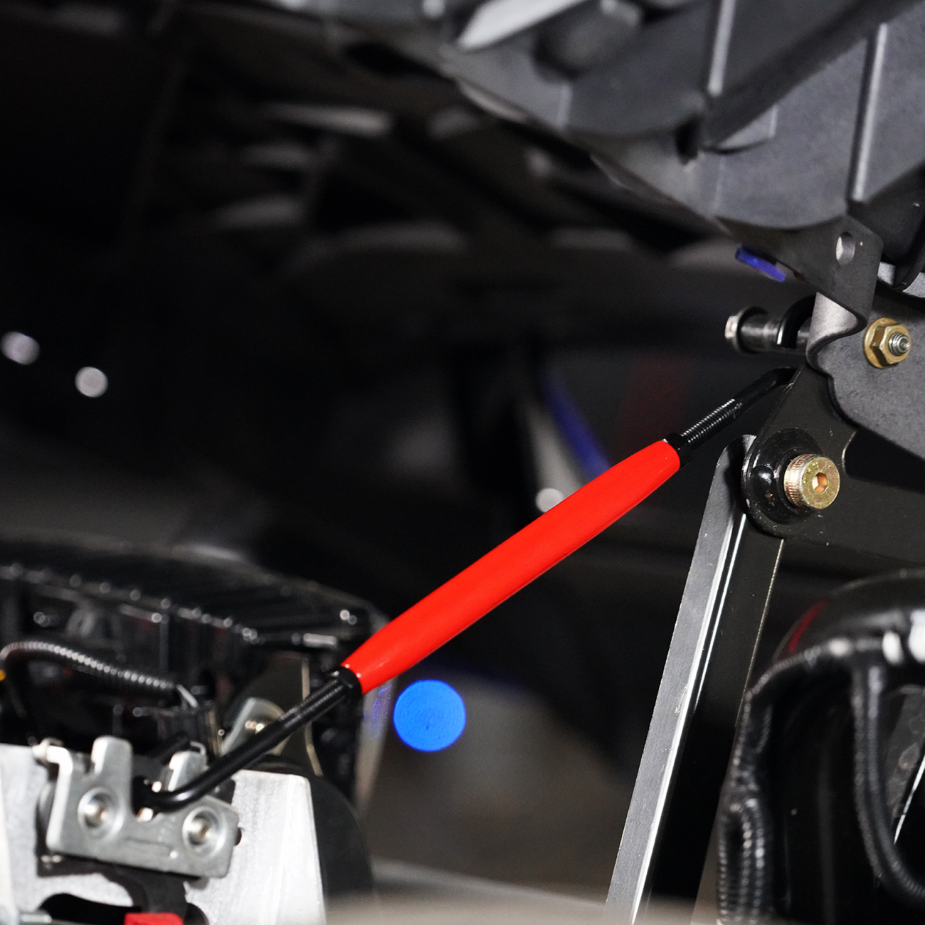 SHOW CHROME Adjustable Hood Rod