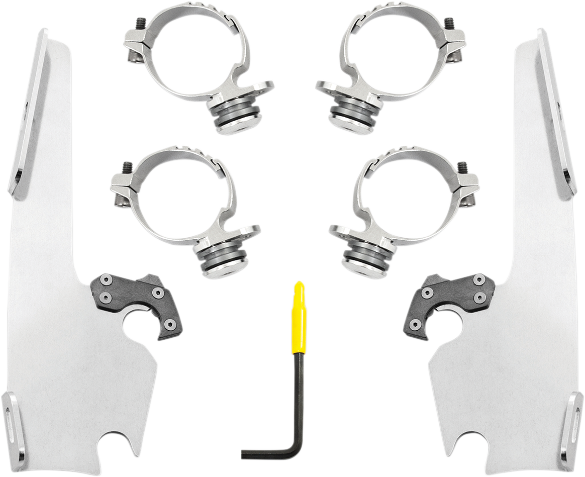 MEMPHIS SHADES Batwing Fairing Trigger-Lock Mounting Kit