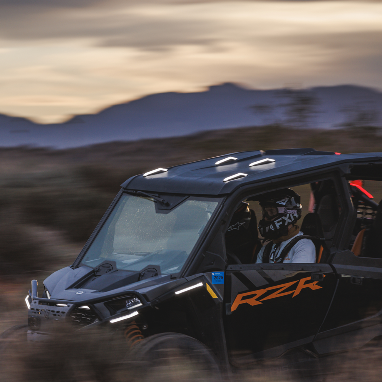 Ravek Apex Lights™ - Running - White - RZR Polaris