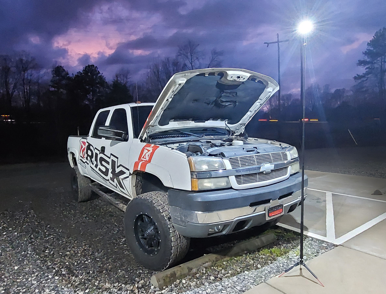 Risk racing Fli-Pro 8' Telescoping Light with Removeable Flashlight & Wireless Remote