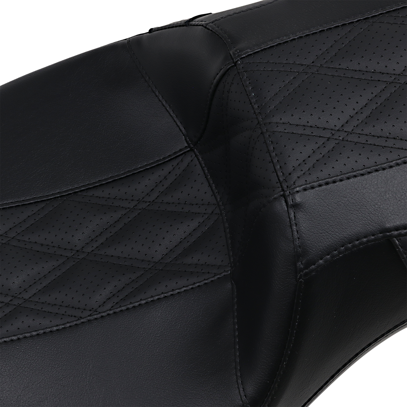 Le pera Outcast Daddy Long Legs Seat - 2-Up - w/o Backrest - Black w/Black Double Diamond Inlay - FL '08-'22 Harley Davidson