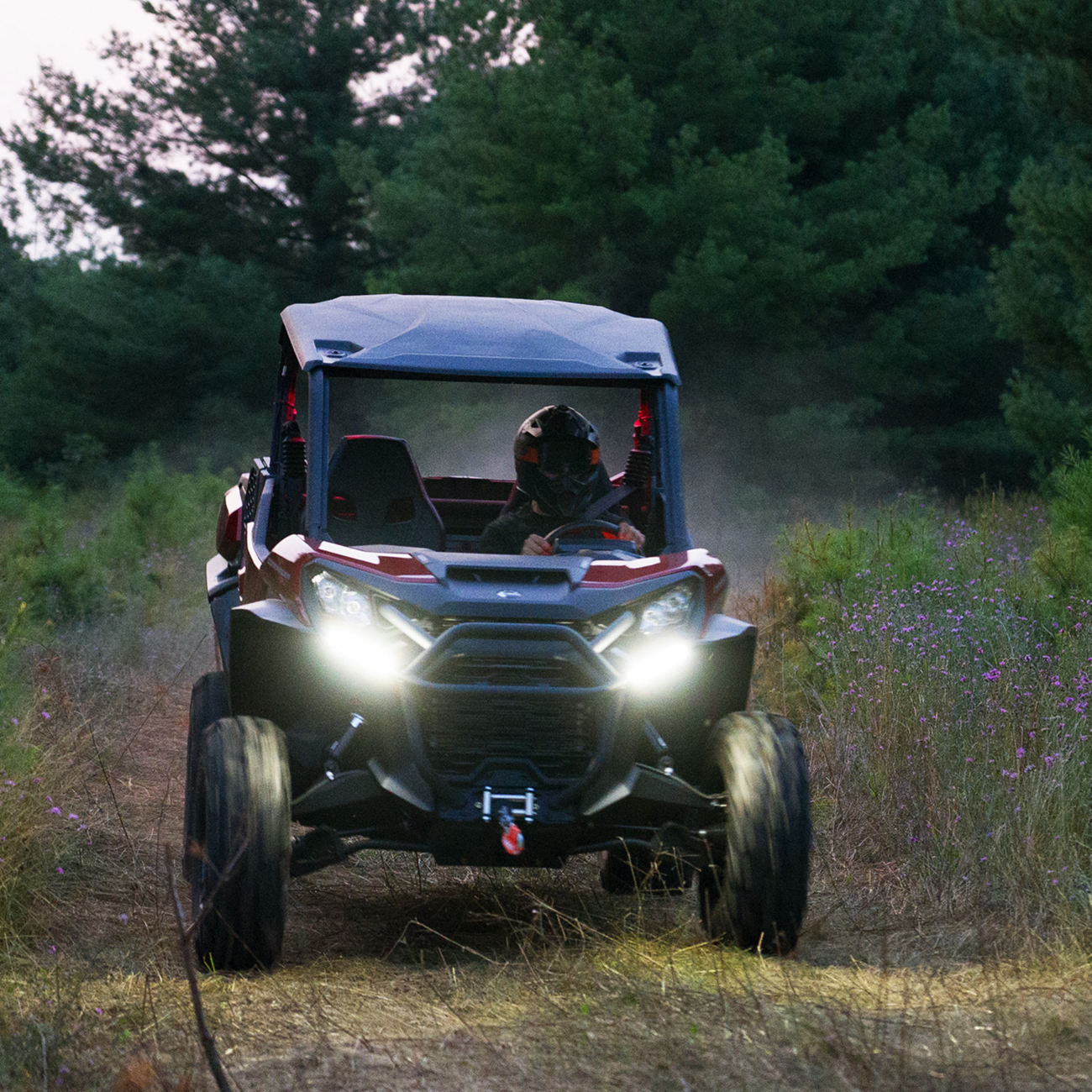 Ravek Apex Lights™ - Running - White - Commander Can-Am