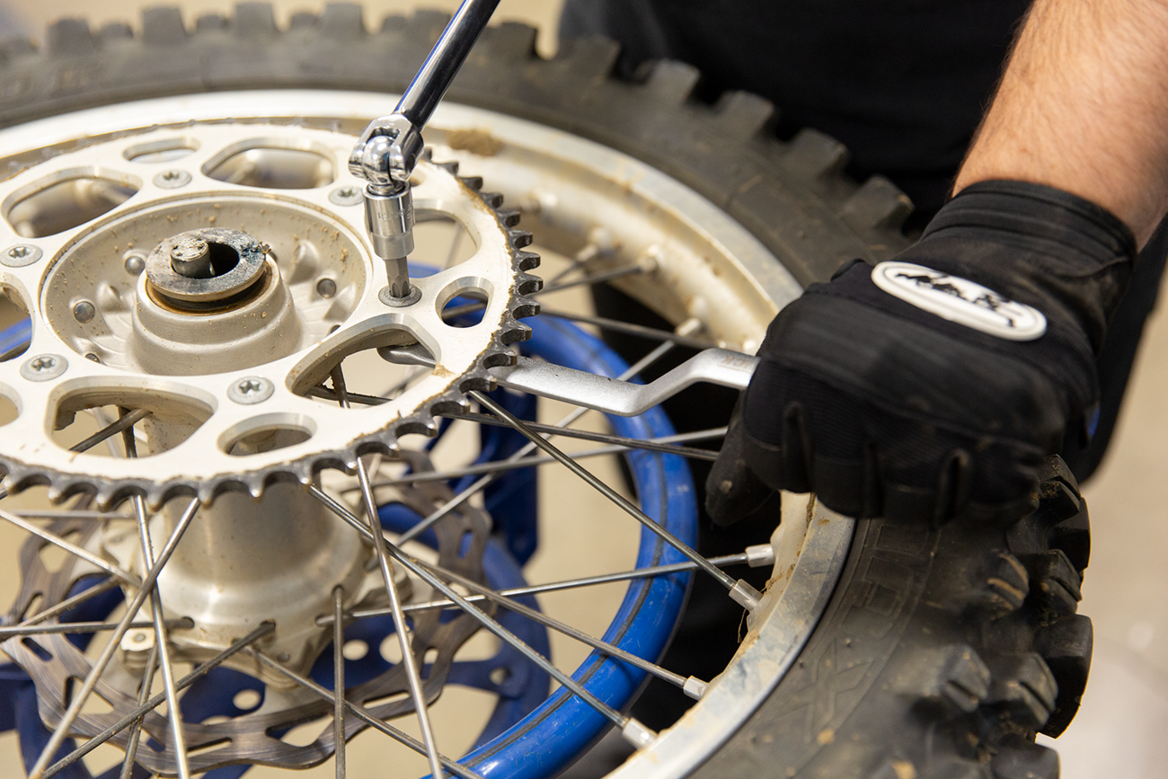 MOTION PRO Sprocket Sidekick Wrench