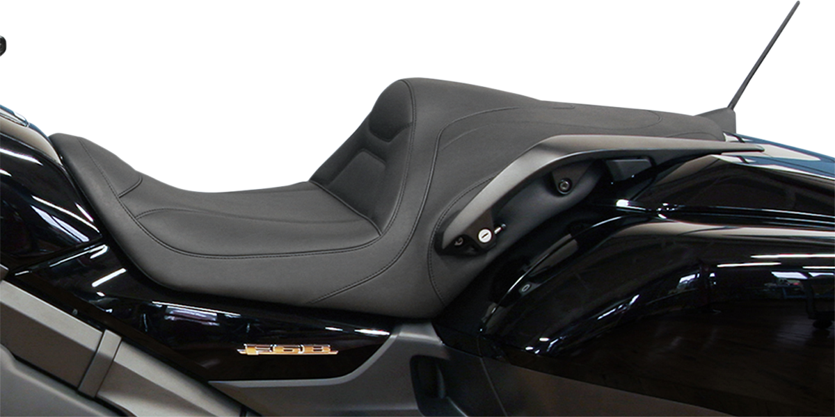 Mustang Tripper Fastback Seat For Honda GoldWing F6B 2013-2016