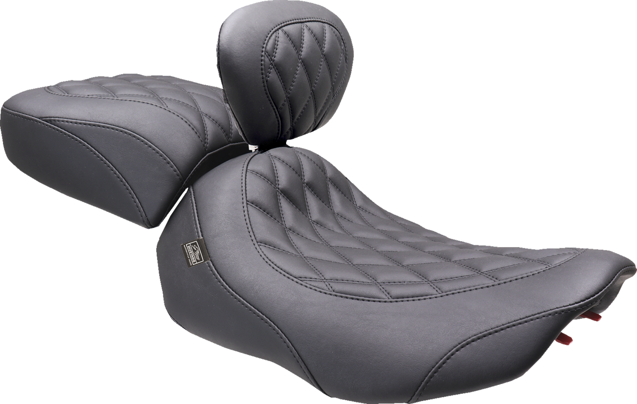 MUSTANG Wide Tripper™ Solo Seat