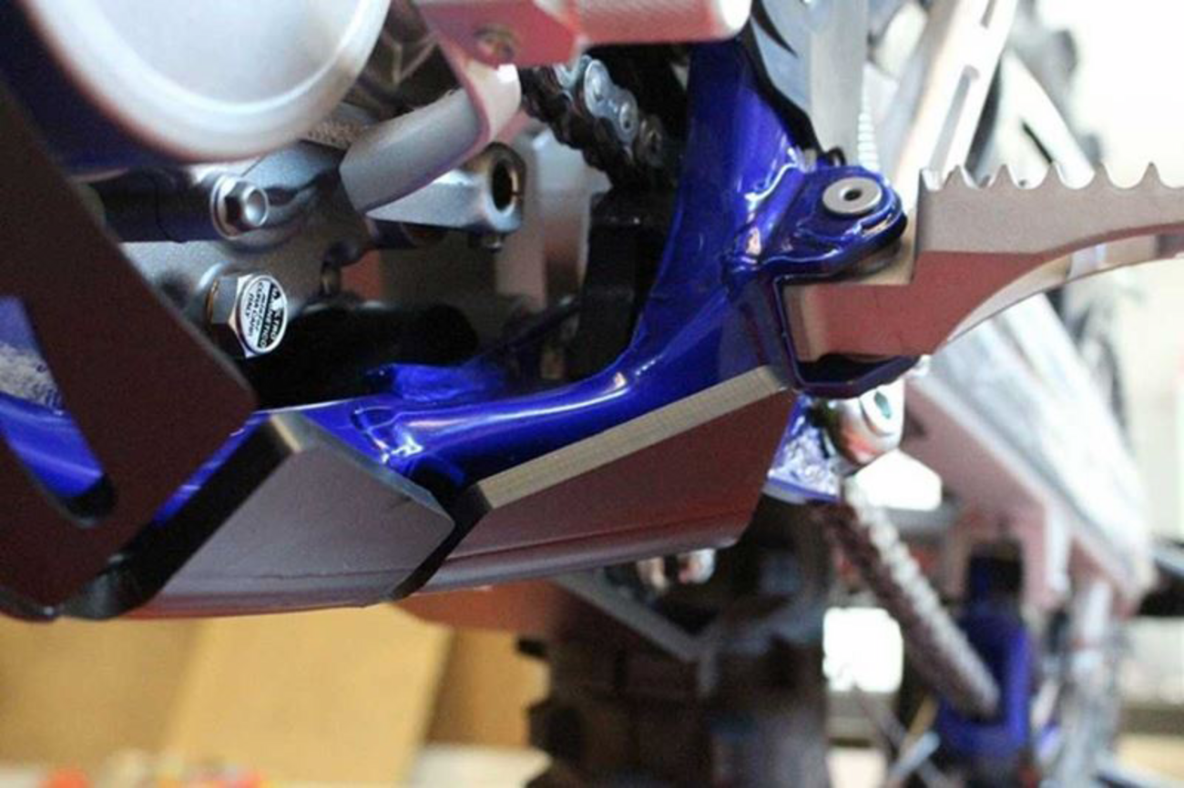 AXP RACING Xtrem Skid Plate