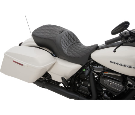 LARGE TOURING SEAT WITH FORWARD POSITIONING THAT ACCEPTS FRAME-MOUNTED BACKRESTS-