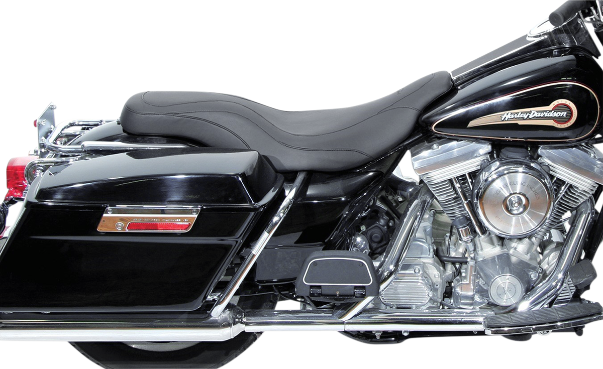 Mustang DayTripper Seat For Harley Electra / Road Glide 1997-2007