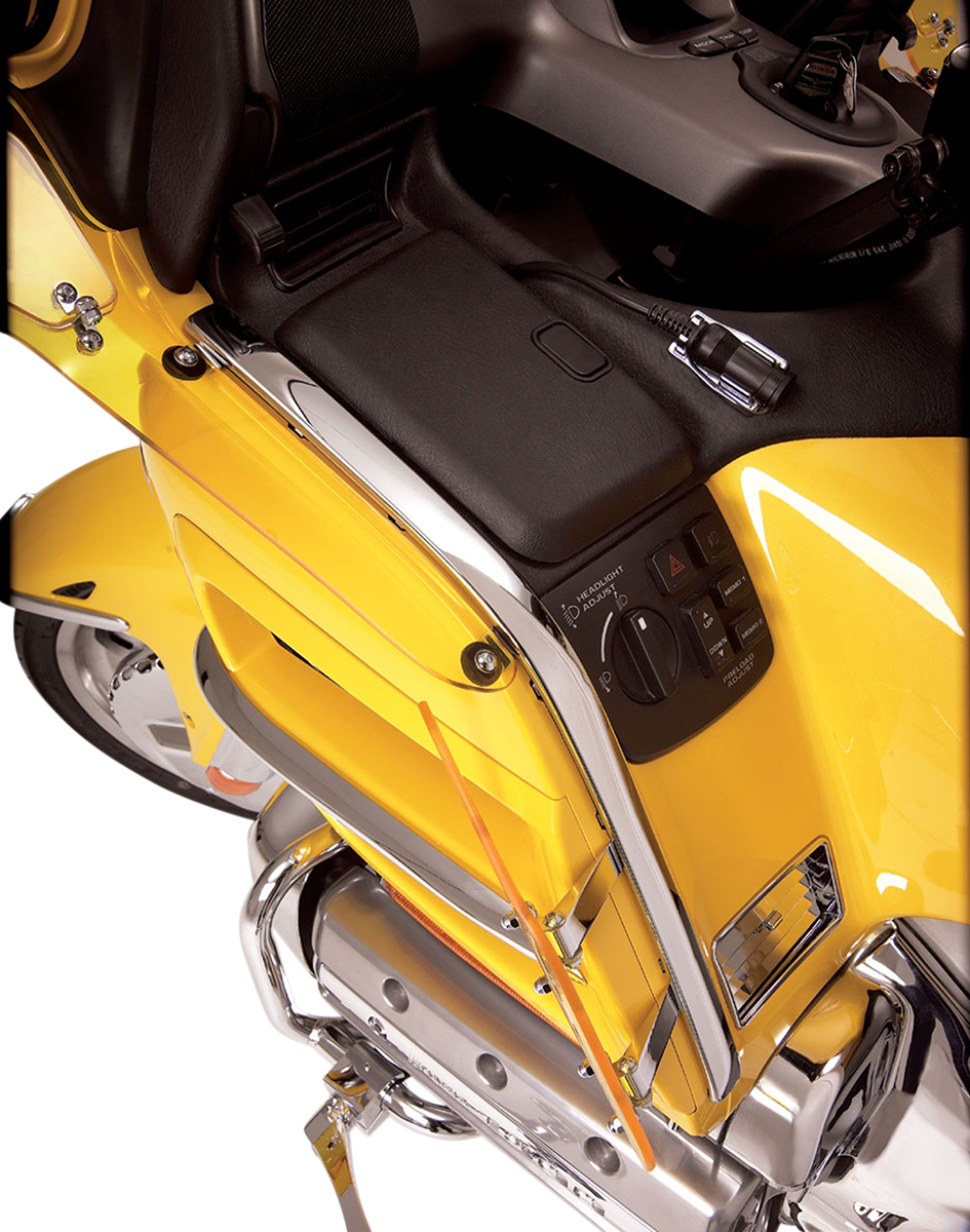SHOW CHROME Fairing Face Molding