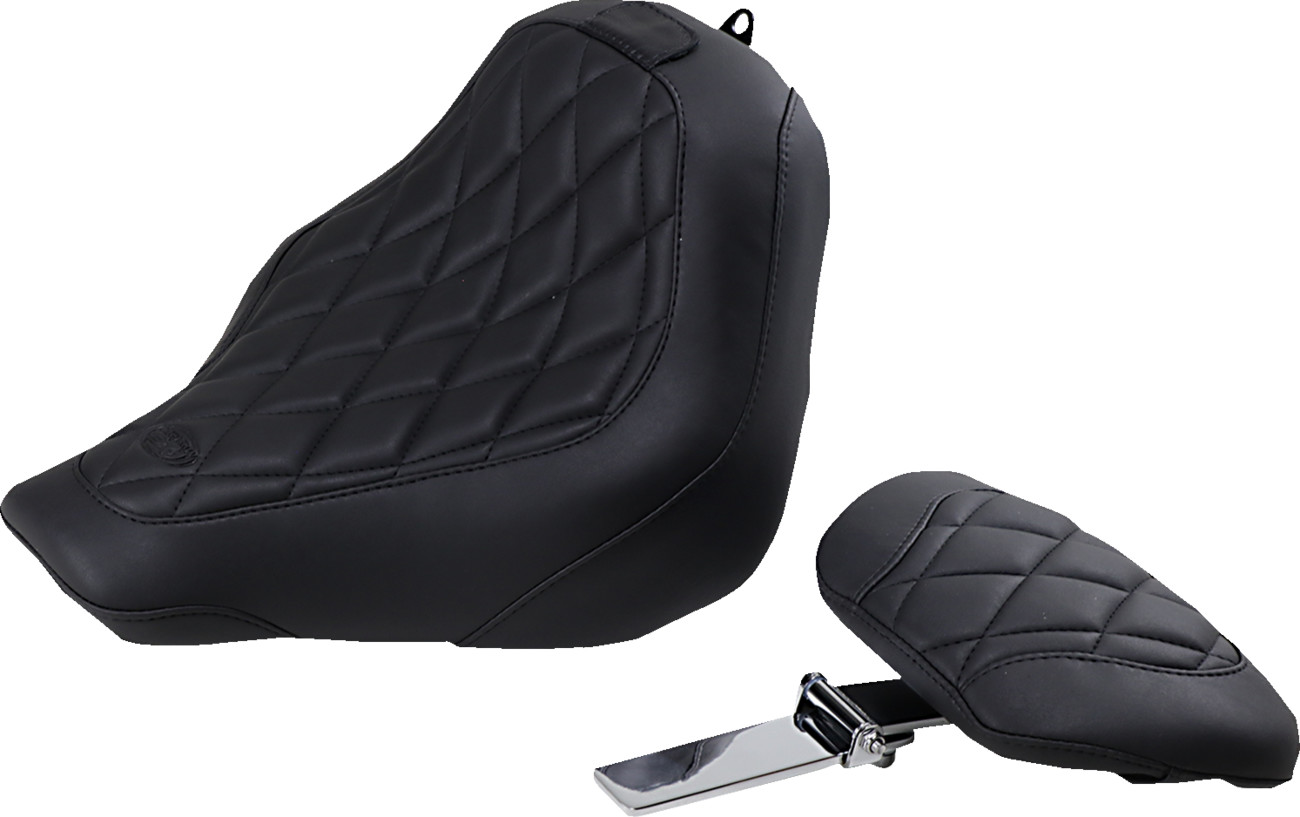 MUSTANG Wide Tripper™ Seat