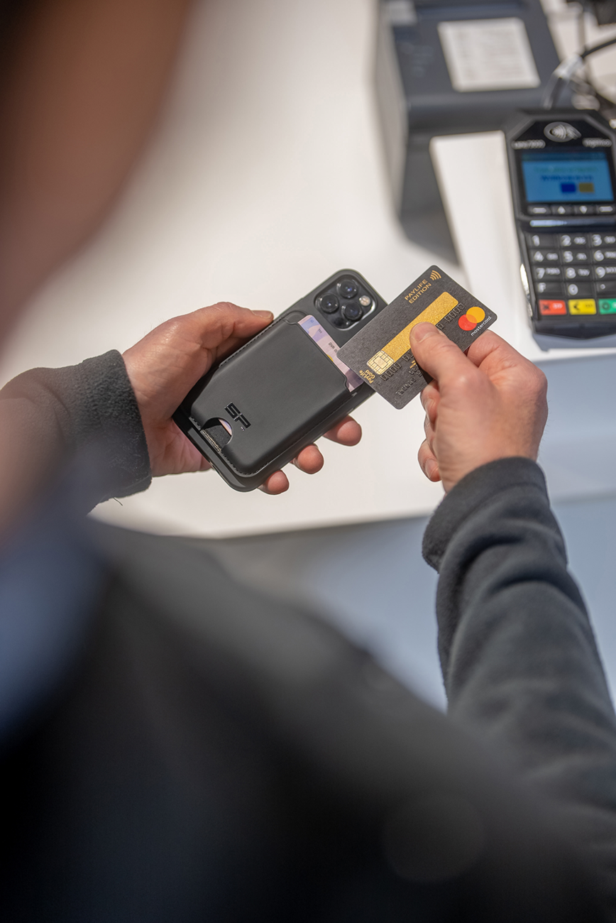 SP CONNECT CARD WALLET SPC+