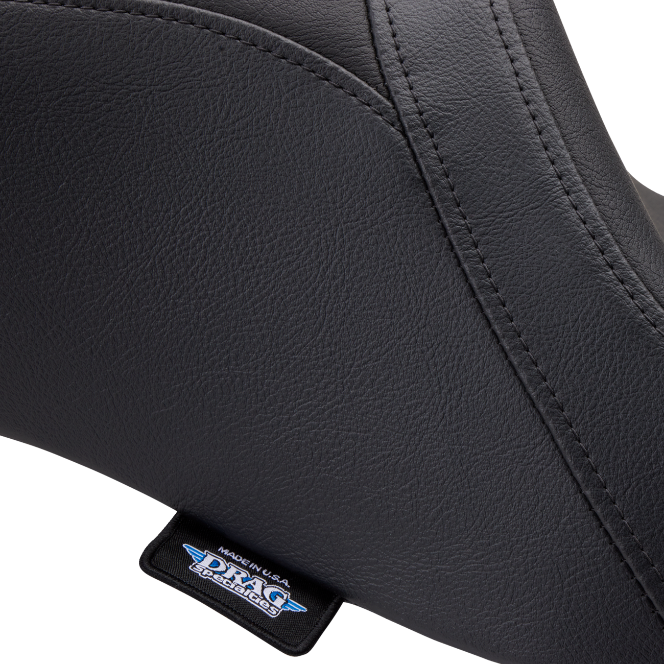 Drag specialties seats Predator 2-Up Seat - Vinyl - Smooth - w/o Backrest - FLH/FLTR '08-'23 Harley Davidson
