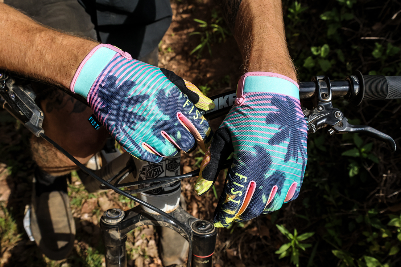FIST HANDWEAR Breezer Tropical Breeze Hot Weather Gloves