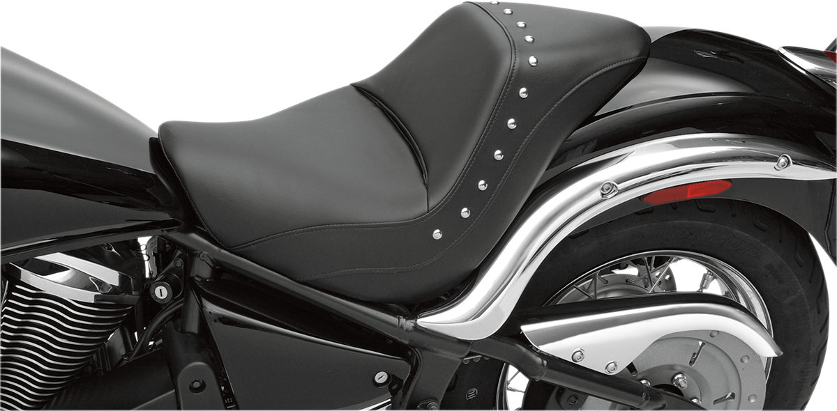 Saddlemen Renegade Deluxe Solo Seat Kawasaki VN900 Vulcan Classic 2006-2015