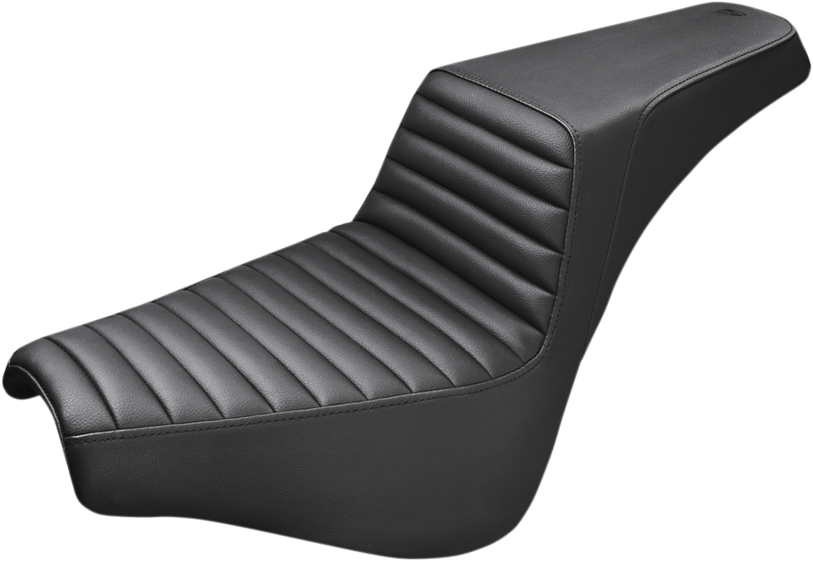Saddlemen Step-Up TTR Tuck and Roll Seat For Harley Softail FXBB/S / FXST 2018-2025