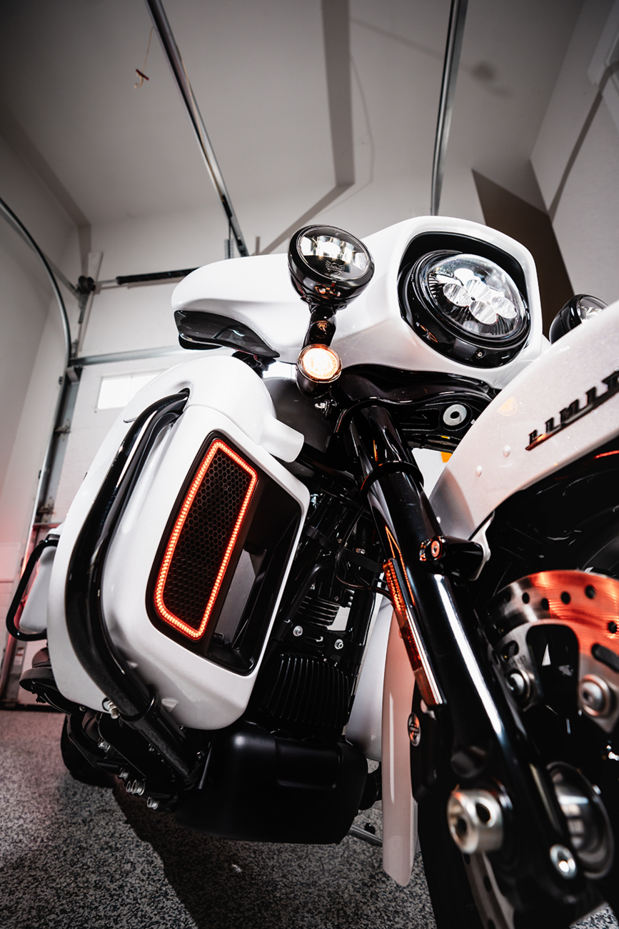Custom dynamics ProBEAM® Dynamic Ringz™ Turn Signals - 1157 Harley Davidson